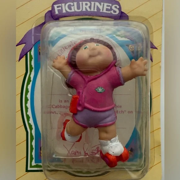 Cabbage Patch Kids Figurines Set - Picture 3 of 7